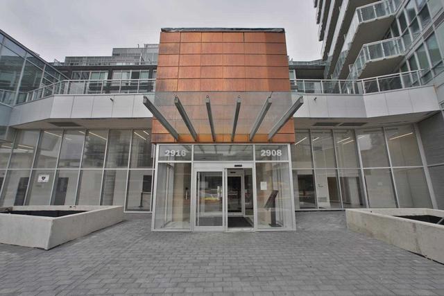 304 - 2916 Highway 7 Rd W, Condo with 1 bedrooms, 2 bathrooms and 1 parking in Vaughan ON | Image 4
