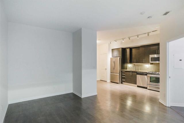 132 - 38 Grand Magazine St, Condo with 2 bedrooms, 1 bathrooms and 1 parking in Toronto ON | Image 7