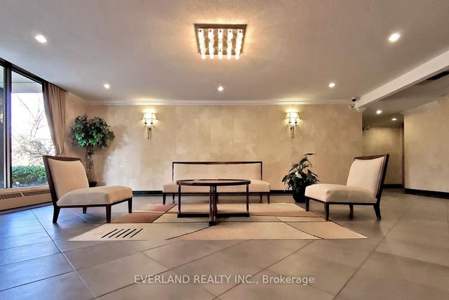 1111 - 175 Hilda Ave, Condo with 3 bedrooms, 2 bathrooms and 1 parking in Toronto ON | Image 31