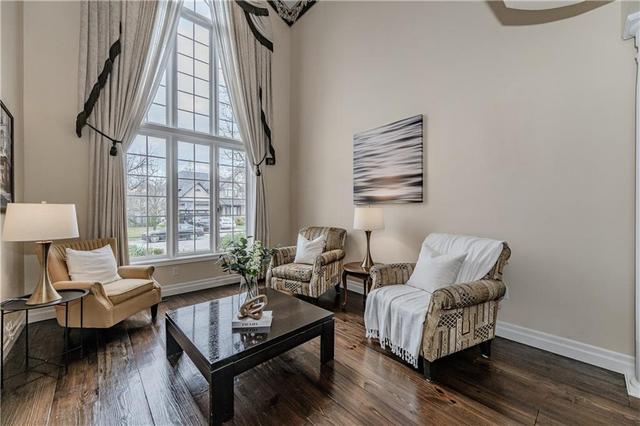 2105 Kevin Crescent, House detached with 4 bedrooms, 3 bathrooms and 2 parking in Burlington ON | Image 8