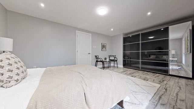 86 Tangle Briar Way, Townhouse with 3 bedrooms, 2 bathrooms and 2 parking in Toronto ON | Image 11