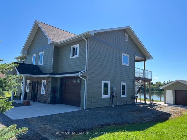 105 Willow Crt, House detached with 3 bedrooms, 3 bathrooms and 9 parking in Rainy River ON | Image 32