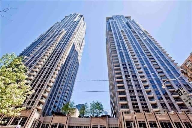 3501 - 761 Bay St, Condo with 1 bedrooms, 1 bathrooms and 0 parking in Toronto ON | Image 1