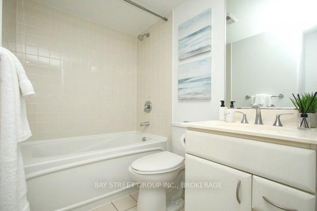 1115 - 36 Lee Centre Dr, Condo with 1 bedrooms, 1 bathrooms and 1 parking in Toronto ON | Image 10