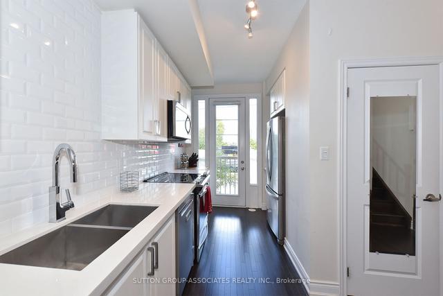 3 - 189 Norseman St, Townhouse with 3 bedrooms, 3 bathrooms and 2 parking in Toronto ON | Image 39