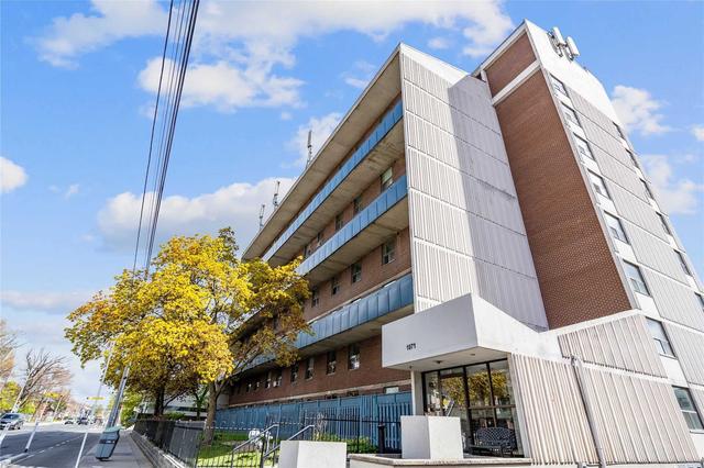 102 - 1071 Woodbine Ave, Condo with 2 bedrooms, 1 bathrooms and 1 parking in Toronto ON | Image 12