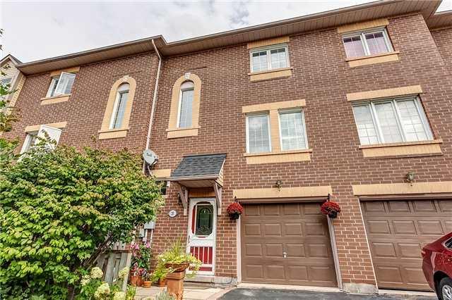 20 - 1735 Walnut Lane, Townhouse with 4 bedrooms, 3 bathrooms and 1 parking in Pickering ON | Image 1