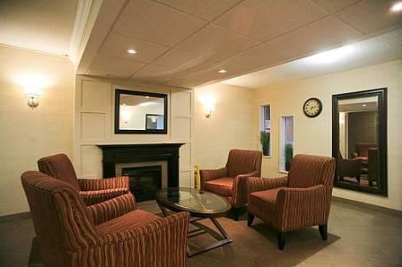 109 - 420 Mill Rd, Condo with 2 bedrooms, 1 bathrooms and 1 parking in Toronto ON | Image 2