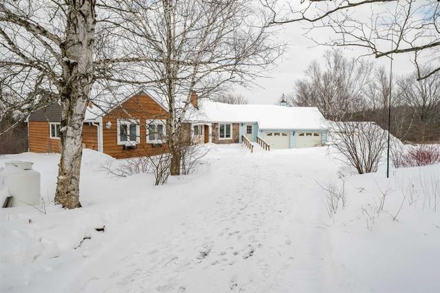 277 Meadowview Rd, House detached with 3 bedrooms, 3 bathrooms and 15 parking in Kawartha Lakes ON | Image 36