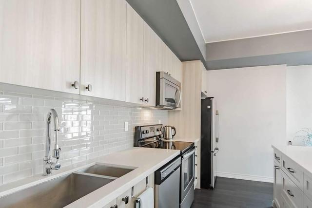 th27 - 120 Twenty Fourth St, Townhouse with 3 bedrooms, 3 bathrooms and 1 parking in Toronto ON | Image 6