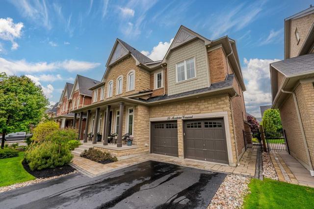34 Montana Cres, House detached with 4 bedrooms, 4 bathrooms and 4 parking in Whitby ON | Image 12