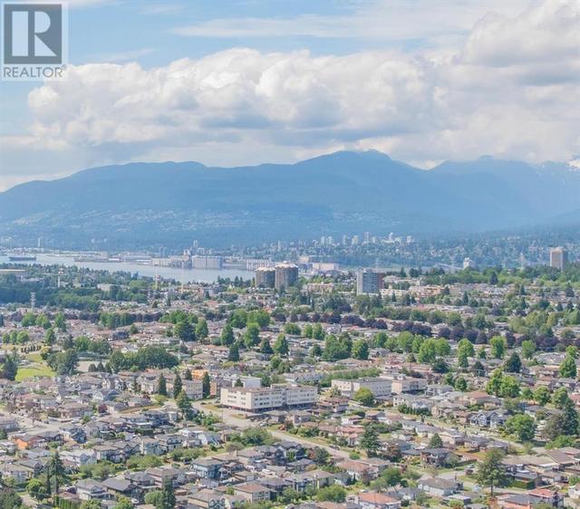4506 - 4650 Brentwood Boulevard, Condo with 2 bedrooms, 2 bathrooms and 1 parking in Burnaby BC | Image 9