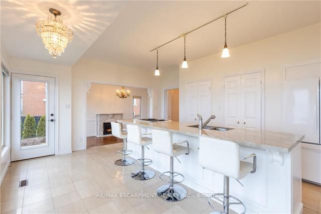 3286 Shelburne Pl, House detached with 4 bedrooms, 4 bathrooms and 6 parking in Oakville ON | Image 33