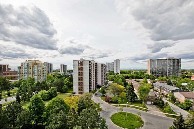 1006 - 10 Stonehill Crt, Condo with 3 bedrooms, 2 bathrooms and 1 parking in Toronto ON | Image 20