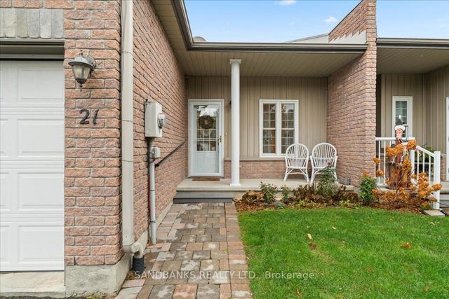 21 - 1 Rosemary Crt, Townhouse with 1 bedrooms, 2 bathrooms and 2 parking in Prince Edward County ON | Image 23