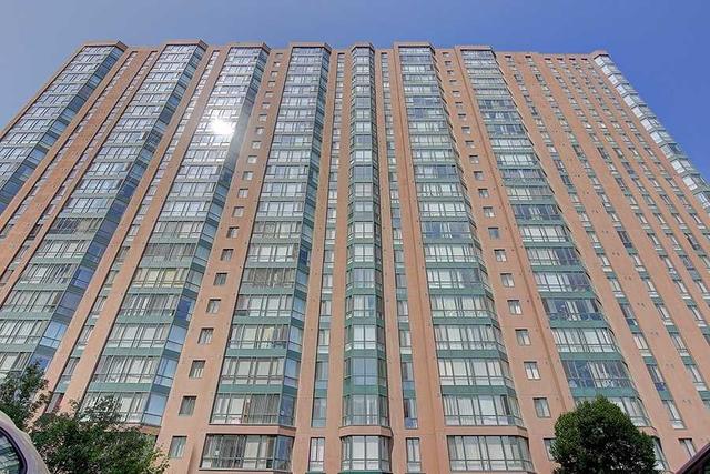 506 - 145 Hillcrest Ave, Condo with 2 bedrooms, 1 bathrooms and 1 parking in Mississauga ON | Image 1