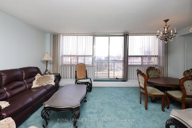 209 - 1050 Stainton Dr, Condo with 2 bedrooms, 1 bathrooms and 1 parking in Mississauga ON | Image 28