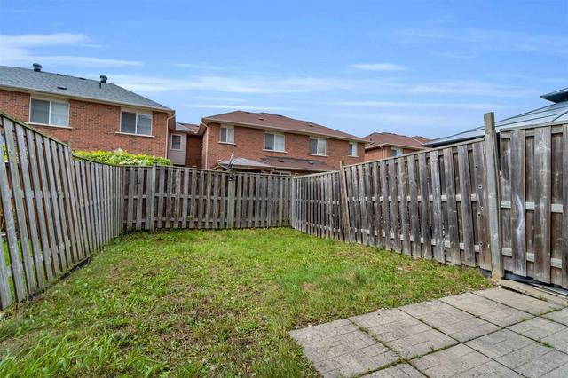 21 - 271 Richvale Dr S, House attached with 3 bedrooms, 2 bathrooms and 2 parking in Brampton ON | Image 16