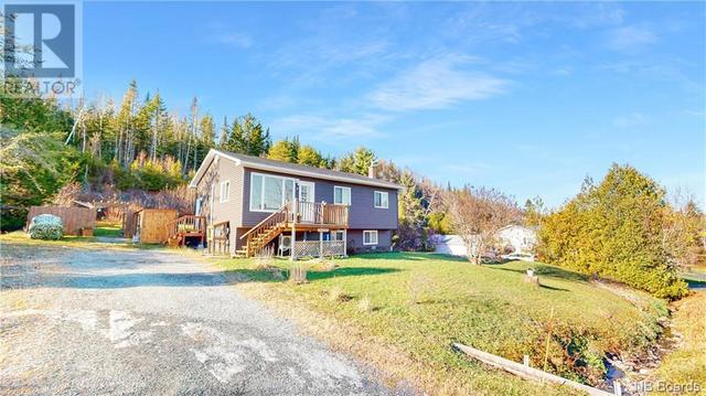 18 Sunnyside Drive, House detached with 3 bedrooms, 1 bathrooms and null parking in Grand Bay Westfield NB | Card Image