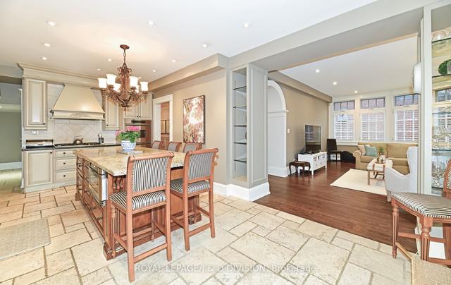 254 Russell Hill Rd, House detached with 6 bedrooms, 6 bathrooms and 5 parking in Toronto ON | Image 34