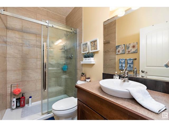 6422 164a Av Nw, House detached with 5 bedrooms, 3 bathrooms and null parking in Edmonton AB | Image 25