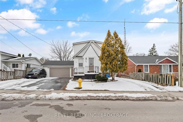 63 Lorne St, House detached with 4 bedrooms, 4 bathrooms and 7 parking in St. Catharines ON | Image 12
