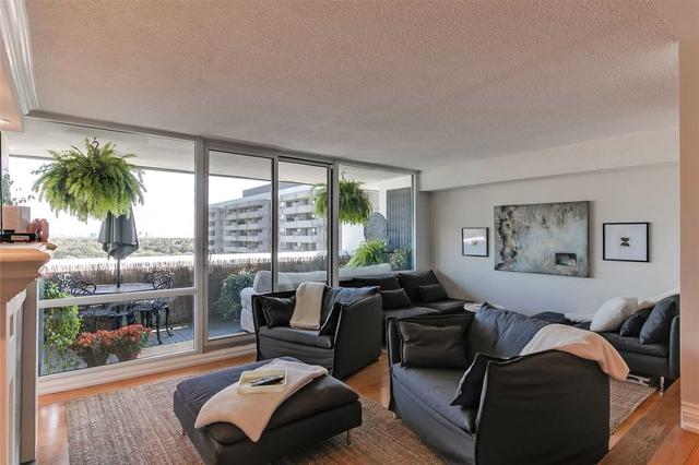 1807 - 260 Scarlett Rd, Condo with 1 bedrooms, 1 bathrooms and 1 parking in Toronto ON | Image 31