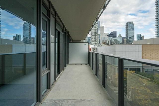 820 - 330 Richmond St W, Condo with 1 bedrooms, 1 bathrooms and 0 parking in Toronto ON | Image 11