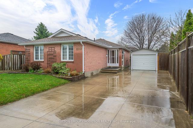 1159 Aldersbrook Rd, House detached with 3 bedrooms, 2 bathrooms and 5 parking in London ON | Image 1