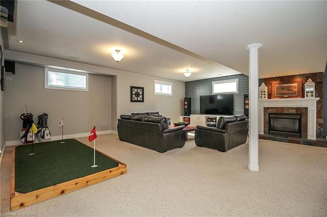 14 Alexandra Lane, House detached with 4 bedrooms, 3 bathrooms and 14 parking in Wasaga Beach ON | Image 26