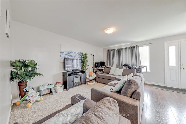 494 Monteith Ave, House detached with 3 bedrooms, 2 bathrooms and 3 parking in Oshawa ON | Image 32