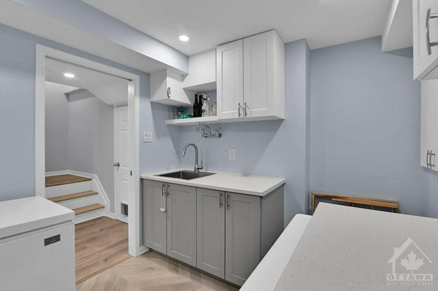 40 Celebration Street, Townhouse with 3 bedrooms, 2 bathrooms and 3 parking in Ottawa ON | Image 19