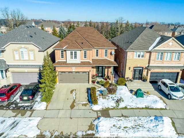 1418 Gulledge Tr, House detached with 4 bedrooms, 3 bathrooms and 4 parking in Oakville ON | Image 23