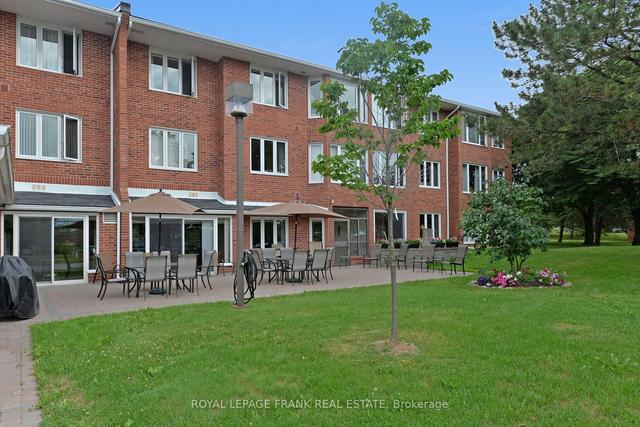 112 - 2 Heritage Way, Condo with 2 bedrooms, 2 bathrooms and 1 parking in Kawartha Lakes ON | Image 20