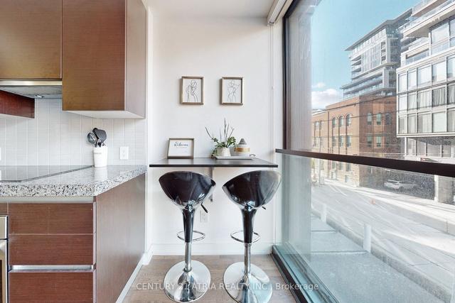 221 - 629 King St W, Condo with 1 bedrooms, 1 bathrooms and 0 parking in Toronto ON | Image 4