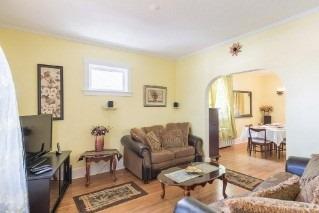 17 Adelaide St N, House detached with 3 bedrooms, 1 bathrooms and 3 parking in Kawartha Lakes ON | Image 14