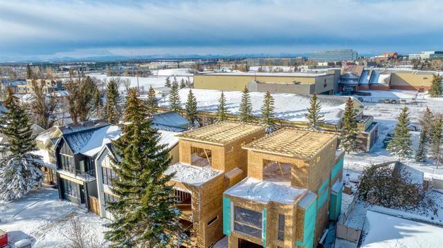 4705 21a Street Sw, House detached with 4 bedrooms, 4 bathrooms and 2 parking in Calgary AB | Image 7