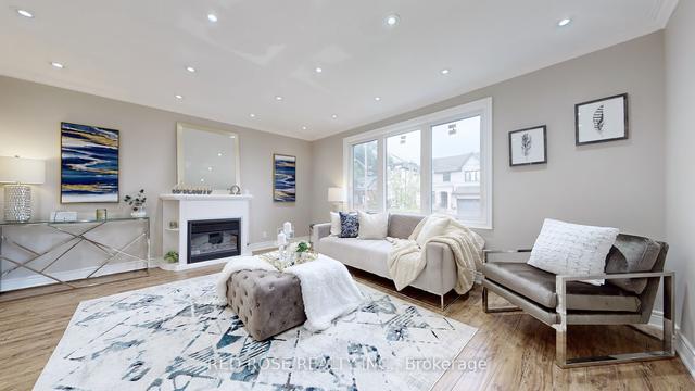 120 Harlandale Ave, House detached with 3 bedrooms, 3 bathrooms and 5 parking in Toronto ON | Image 39