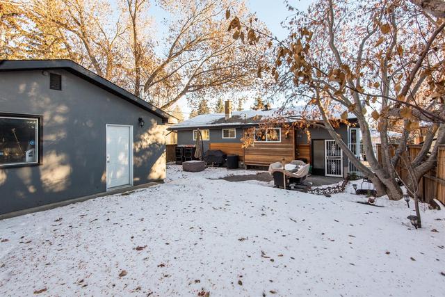 3428 Lakeside Crescent Sw, House detached with 4 bedrooms, 2 bathrooms and 2 parking in Calgary AB | Image 29