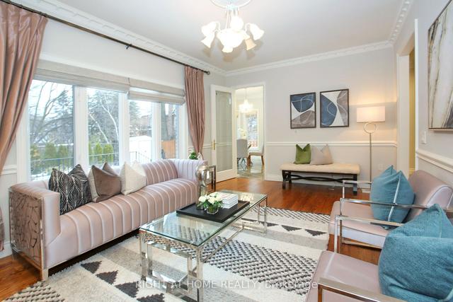 136 Spring Garden Ave, House detached with 4 bedrooms, 6 bathrooms and 6 parking in Toronto ON | Image 7