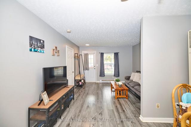 80 Mcalpine Ave S, House detached with 1 bedrooms, 1 bathrooms and 2 parking in Welland ON | Image 28
