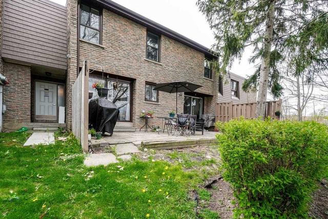 50 - 2605 Woodchester Dr, Townhouse with 4 bedrooms, 4 bathrooms and 2 parking in Mississauga ON | Image 1