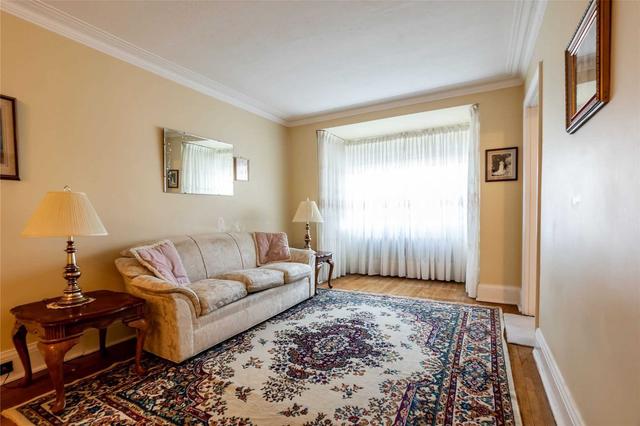 49 Hartley Ave, House detached with 2 bedrooms, 2 bathrooms and 4 parking in Toronto ON | Image 2
