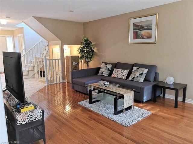 253 Winterberry Blvd, House detached with 4 bedrooms, 4 bathrooms and 4 parking in Thorold ON | Image 23