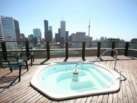 1811 - 633 Bay St, Condo with 1 bedrooms, 2 bathrooms and null parking in Toronto ON | Image 15