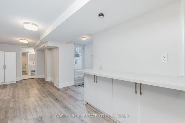bsmt - 2 Parr St, House attached with 2 bedrooms, 1 bathrooms and 0 parking in Toronto ON | Image 31