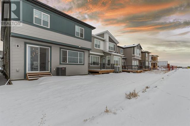 82 Belvedere Green Se, House detached with 4 bedrooms, 3 bathrooms and 4 parking in Calgary AB | Image 34