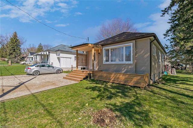 77 Catherine Street, House detached with 4 bedrooms, 1 bathrooms and 3 parking in North Huron ON | Image 20