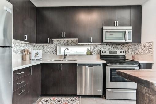 1002 - 280 Donlands Ave, Condo with 1 bedrooms, 1 bathrooms and 1 parking in Toronto ON | Image 10