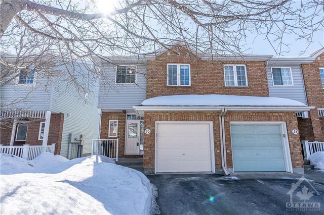 30 Gray Crescent, Townhouse with 3 bedrooms, 3 bathrooms and 3 parking in Ottawa ON | Image 1